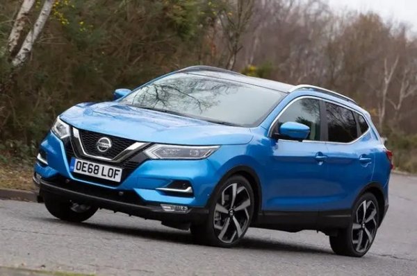Второто поколение Nissan Qashqai се оказа доста надежден кросоувър, особено дизеловата версия. Най-честият проблем при модела е при климатика и акумулатора. Въпреки, че Nissan покрива разходите за само 9% от ремонтите, повечето сметки не са високи. Повече от 80% от автомобилите са можели да се движат и с тези повреди, а 70% са поправени за по-малко от седмица.
Рейтинг на надеждност 74,0%